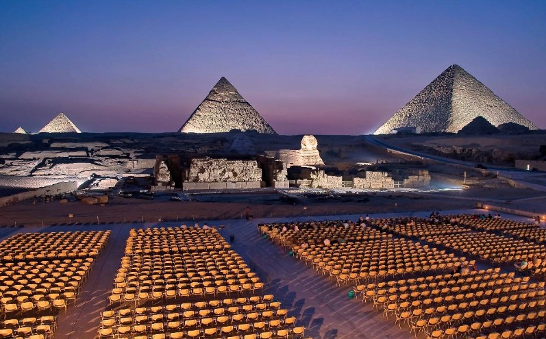 Spettacolo di suoni e luci delle piramidi di Giza